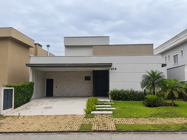 Casa com 246,66 m² - Alphaville