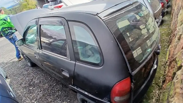 AUTOMOVEL GM/CORSA WIND Ano: 2001/2001