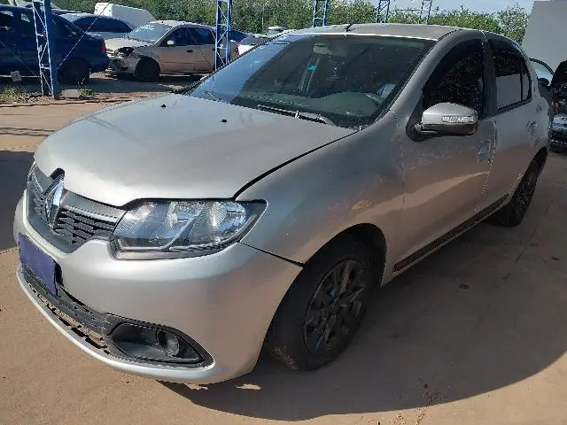 RENAULT - LOGAN EXPR 1016V