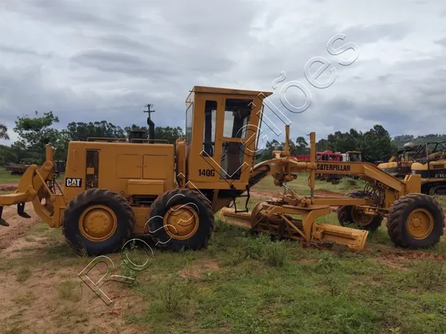 [ VÍDEO ] MOTONIVELADORA CATERPILLAR MOD.140G ANO 1993- FUNCIONANDO (OPERACIONAL) NO ESTADO