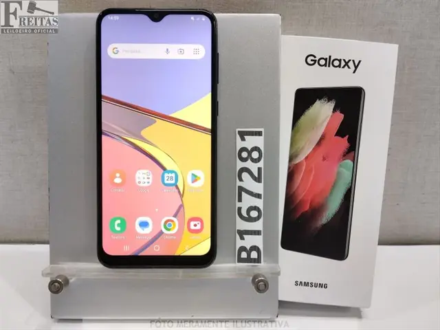 LOTE COM 01 SMARTPHONE SAMSUNG GALAXY A03 CORE SM-A032M/DS 32GB 2GB RAM COM BATERIA R9XT80CN8JH