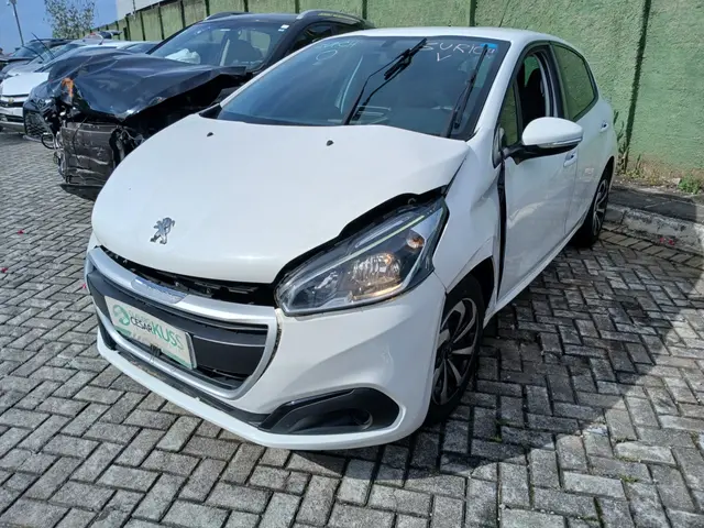 PEUGEOT/208 ACTIVE MT