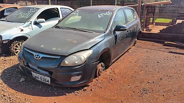 HYUNDAI I30 2.0 - 2011/2012 (PRETA)