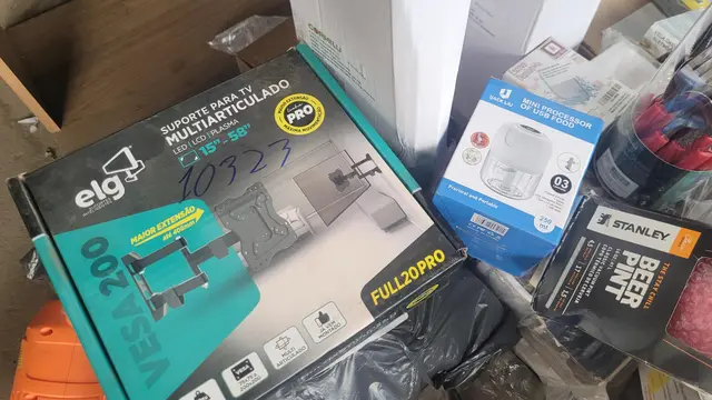 SUPORTE COADOR KOAR PARA CAFÉ | CERCA DE ÁRVORE DE NATAL | MINI BOMBONIERE DE VIDRO | TAÇAS DE GIN ACRÍLICO - NO ESTADO QUE SE ENCONTRAM