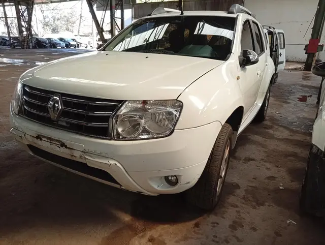 RENAULT DUSTER 16 D 4X2 2013 2014 BRANCO - SINISTRADO