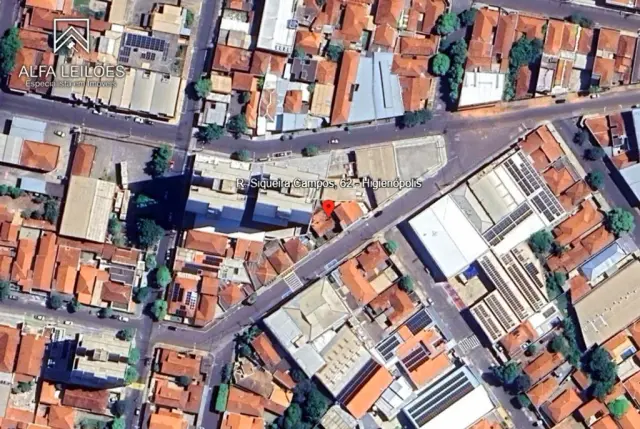 Terreno à Venda