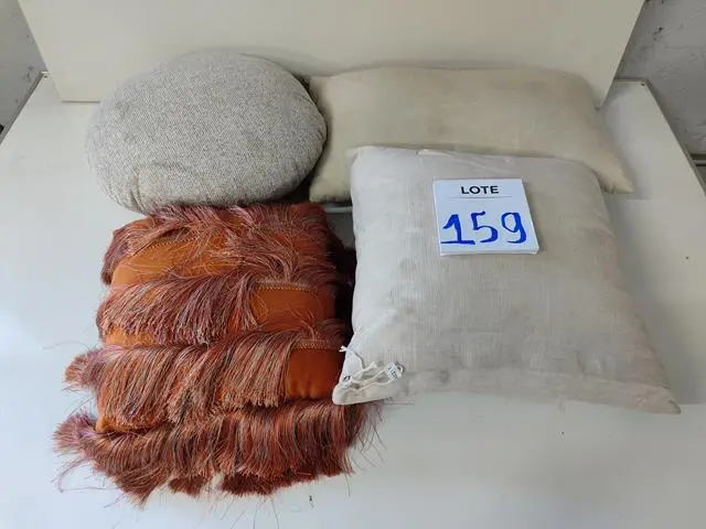LEILÃO DOS BENS DE APARTAMENTO DECORADO DEPÓSITO TEGRA REF 165