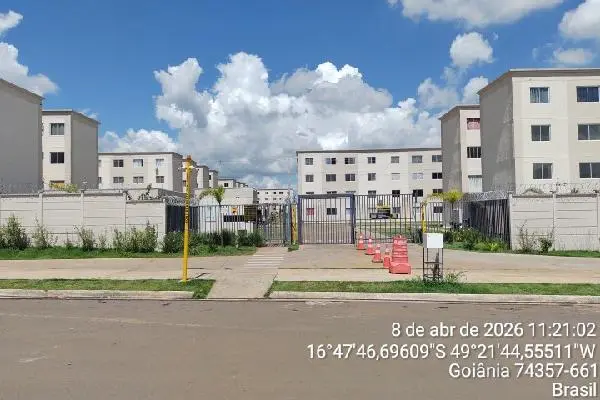 Apartamento - Área privativa: 42,05 m², Com 2 qt(s) - Localizado(a): AVENIDA PORTO DOURADO, N. SN, Apto. 202, BL 27 BOX 263 LT 02A - GOIANIA/GO - CEP: 74357731