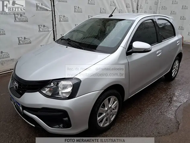 TOYOTA/ETIOS HB XPLUS MT