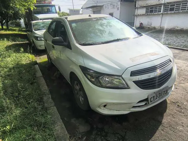 Chevrolet Prisma Joye 1.0 MT 2018/2019, placa CTJ-3173