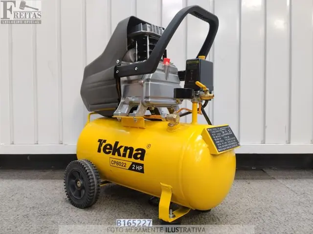 LOTE COM 01 COMPRESSOR DE AR TEKNA CP8022-1CK3B 20L 127V 2HP OD220 SEM ACESSÓRIOS 04/24 1011023