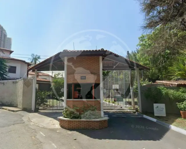 Casa - Com terreno de 186m² (Direitos de promissário)