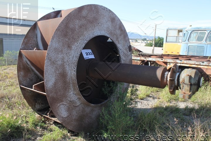 PEÇA - Aprox. 4.670 Kg
