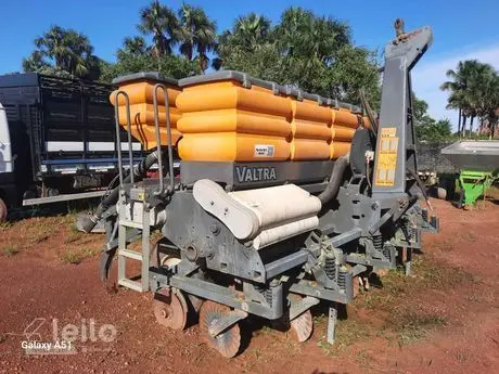 PLANTADEIRA MODELO VALTRA HITECH