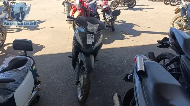 HONDA/BIZ ES