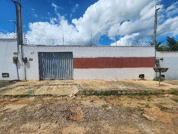 Casa - Área privativa: 70 m², Com 2 qt(s) - Localizado(a): RUA FRANCISCO TOMAZ DE OLIVEIRA, N. 50, LT 48 QD 05 - MOSSORO/RN - CEP: 59620688