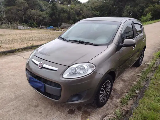 FIAT - PALIO ATTRACTIV 1.0
