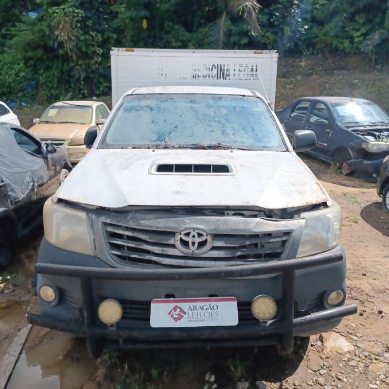 TOYOTA HILUX CS4X4 - TOYOTA
