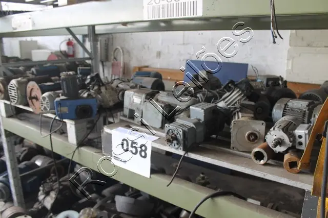 10 MOTORES E 10 MOTORREDUTORES