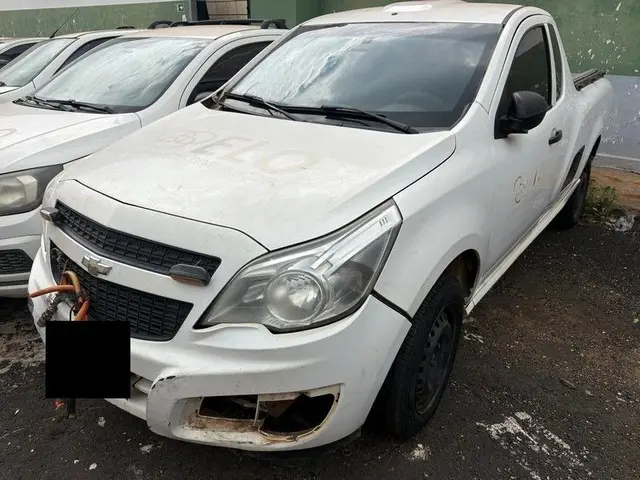 CHEVROLET MONTANA LS2, ANO: 2018/2019 - BRANCA - FLEX - (REF.: 1521) - LOC. MATÃO/SP