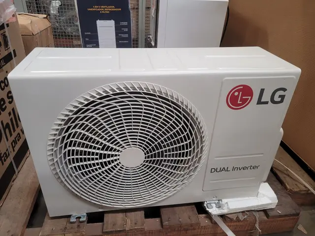 COND INV 12.000B LG VOICE S3-Q12JA31K FRIO 220V-C1611014