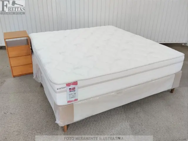 LOTE COM CAMA BOX KING