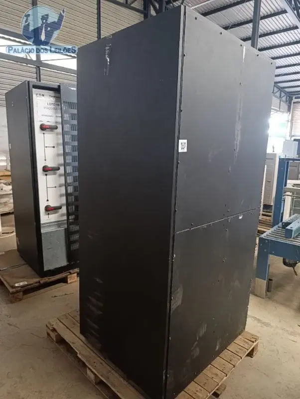 1 UPS (NOBREAK) INDUSTRIAL TRIFASICO EATON POWERWARE 9390 160/160,160 KVA(144KW), ENTRADA E SAIDA 208 VCA, 60HZ