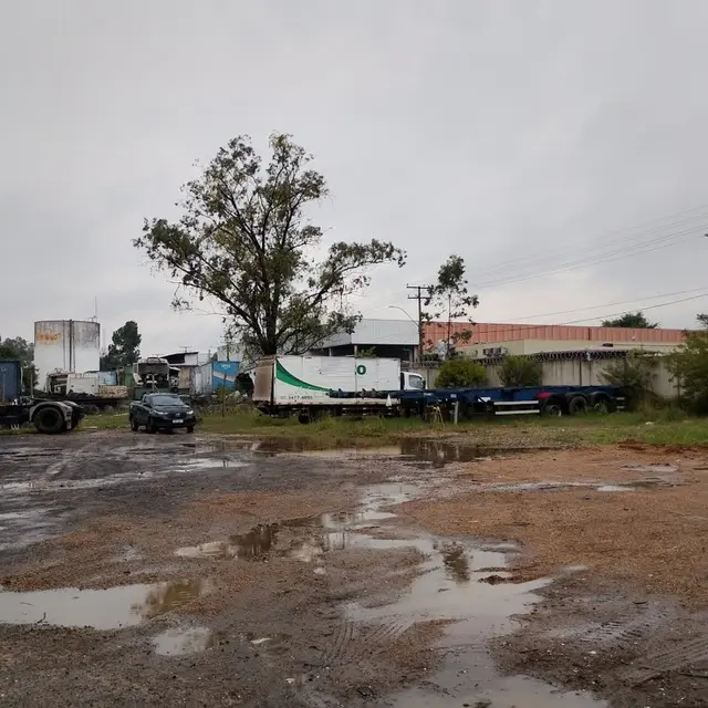 Parte Sul dos Lotes Urbanos nºs 11 e 12