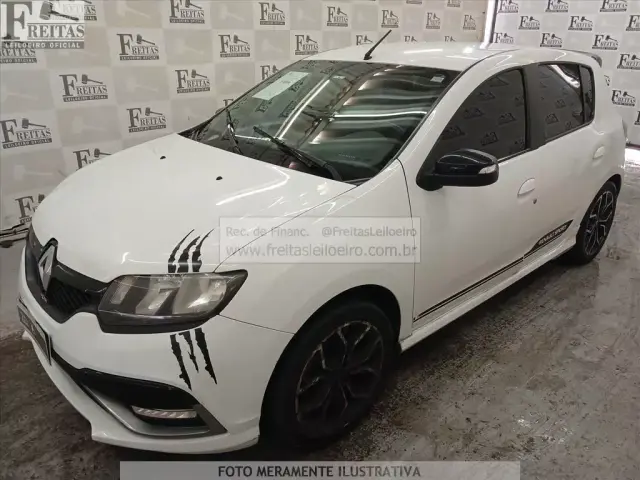 RENAULT/SANDERO RS20MT