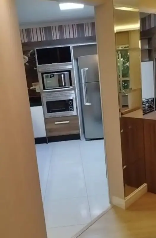 APARTAMENTO CENTRAL COM 107 M2 - RUA SETE DE SETEMBRO CASCAV