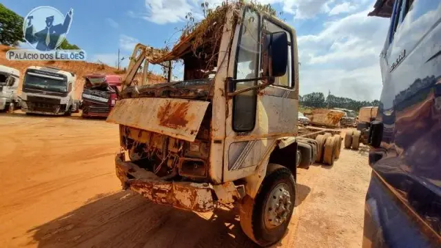 FORD/CARGO 2932 E