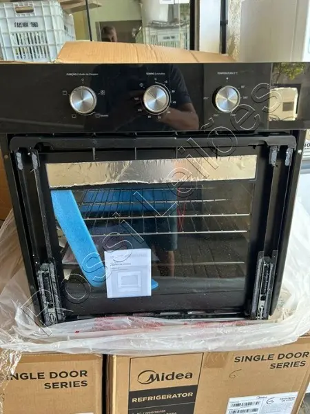 FORNO ELÉTRICO MIDEA - 68L SEM USO -VIDRO QUEBRADO SEM GARANTIA NO ESTADO
