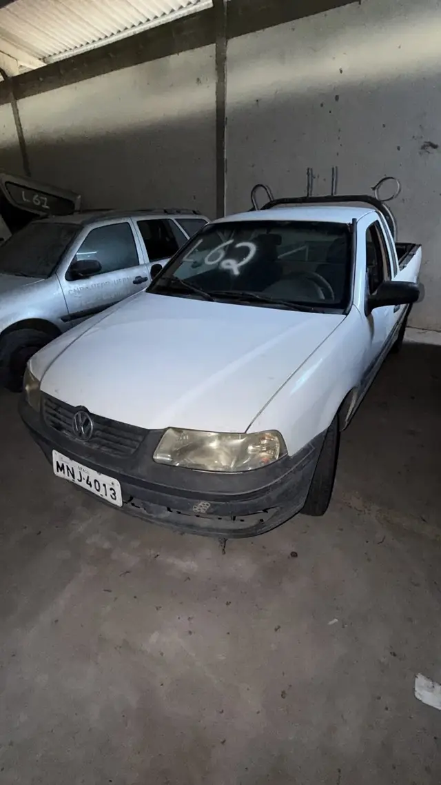 VOLKSWAGEN/SAVEIRO 1.6 ANO/MODELO: 2005/2005 – PLACA: MNJ4013 – RENAVAM: 852987277 – COMBUSTÍVEL: ÁLCOOL/GASOLINA – COR: BRANCA