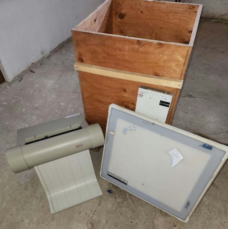 SUCATA:MATERIAL HOSPITALAR, ELETROELETRÔNICOS E OUTROS
