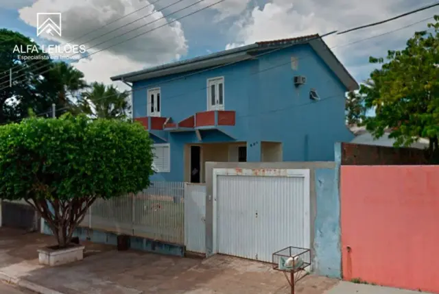 Casa à Venda