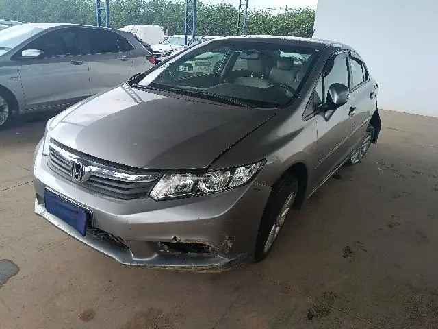 HONDA - CIVIC LXS