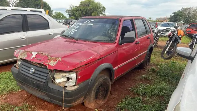 FIAT UNO MILLE FIRE FLEX - 2008/2008 (VERMELHA)
