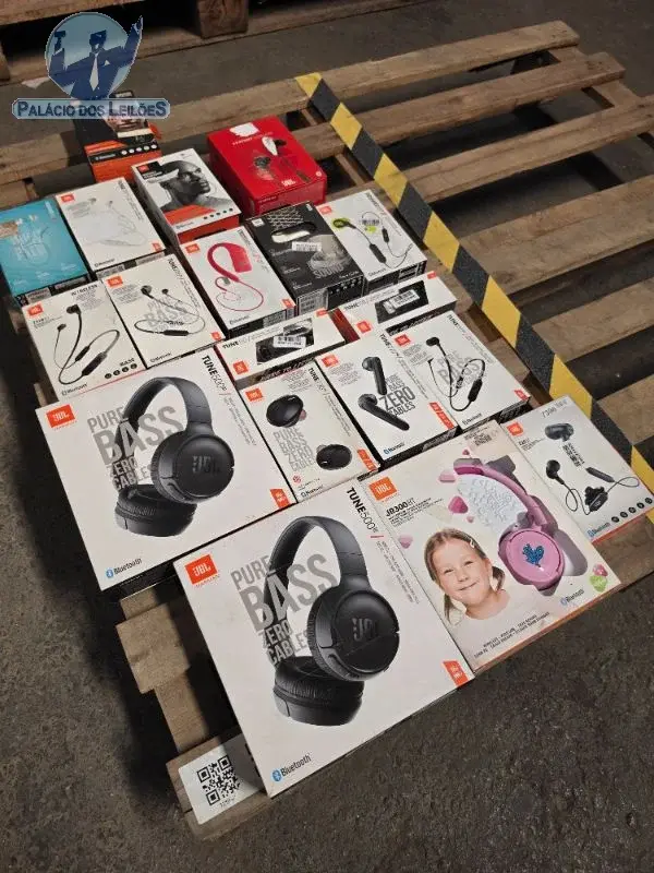19 FONES JBL, ENTRE ELES