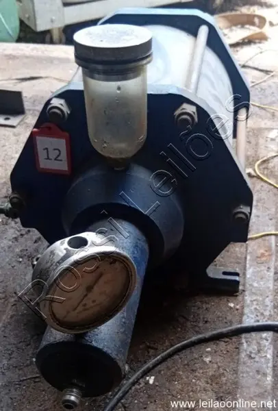 01 UN. BOMBA OLEO