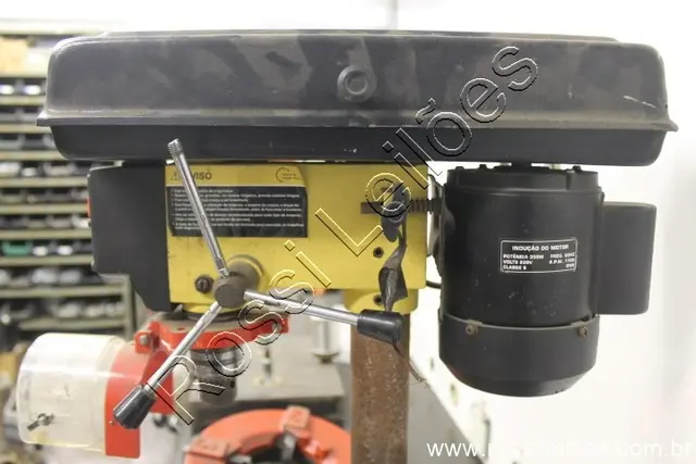 FURADEIRA DE BANCADA FERRARI FG-13 C/ MOTOR DE 350W NO ESTADO EM QUE SE ENCONTRA