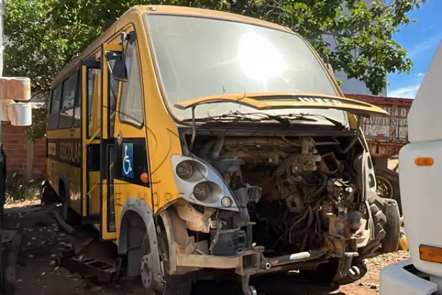 IVECO CITYCLASS 70C17 - ANO 2013 2013 - PLACA OQM8812