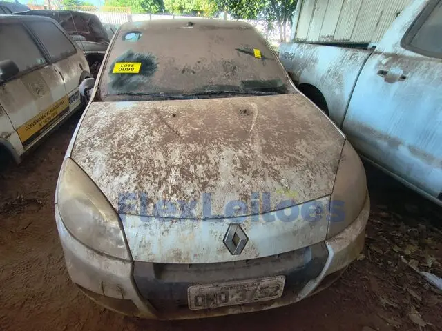 RENAULT/SANDERO - 2013/2013 (NO ESTADO)