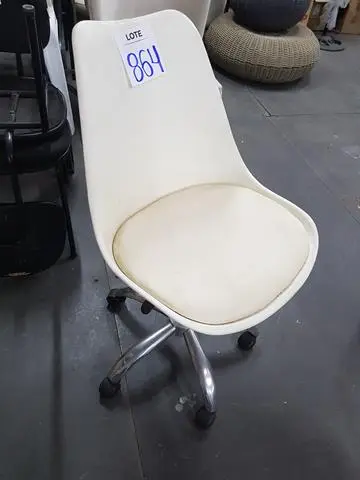 LEILÃO DOS BENS DE APARTAMENTO DECORADO DEPÓSITO TEGRA REF 165
