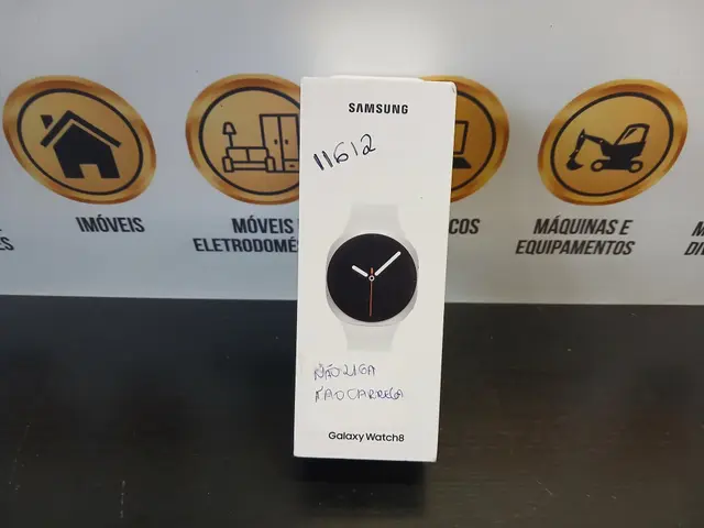 SMARTWATCH SAMSUNG GALAXY WATCH8 40MM LTE COM GALAXY AI, CAIXA PRATA, PULSEIRA PRATA E BISEL PRATA