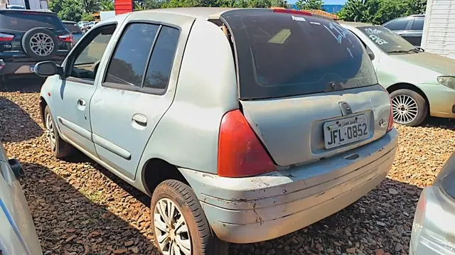 RENAULT CLIO RL 1.0 - 2000/2000 (PRATA)