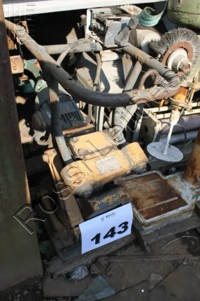 COMPACTADOR DE SOLO DYNAPAC TIPO C016; C/ MOTOR ELÉT. WEG 2 CV