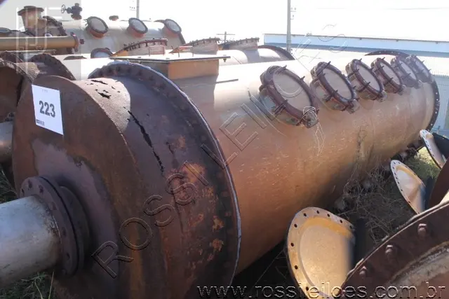 TANQUE DE INOX - Aprox. 1.980 Kg