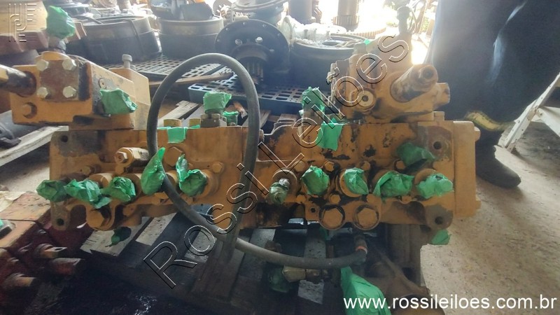 COMANDO HIDRÁULICO CATERPILLAR 320 D