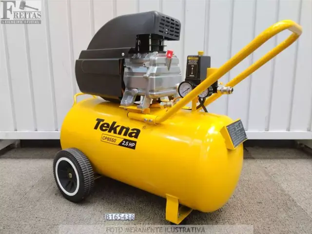 LOTE COM 01 COMPRESSOR DE AR TEKNA CP8550-1C 50L 127V 2,5HP OD300 SEM ACESSÓRIOS 08/24 1011005