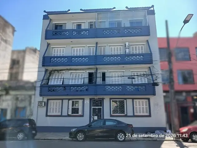 Apartamento nº 3 - 68,60m² - R. Washington Luiz-178 - Centro